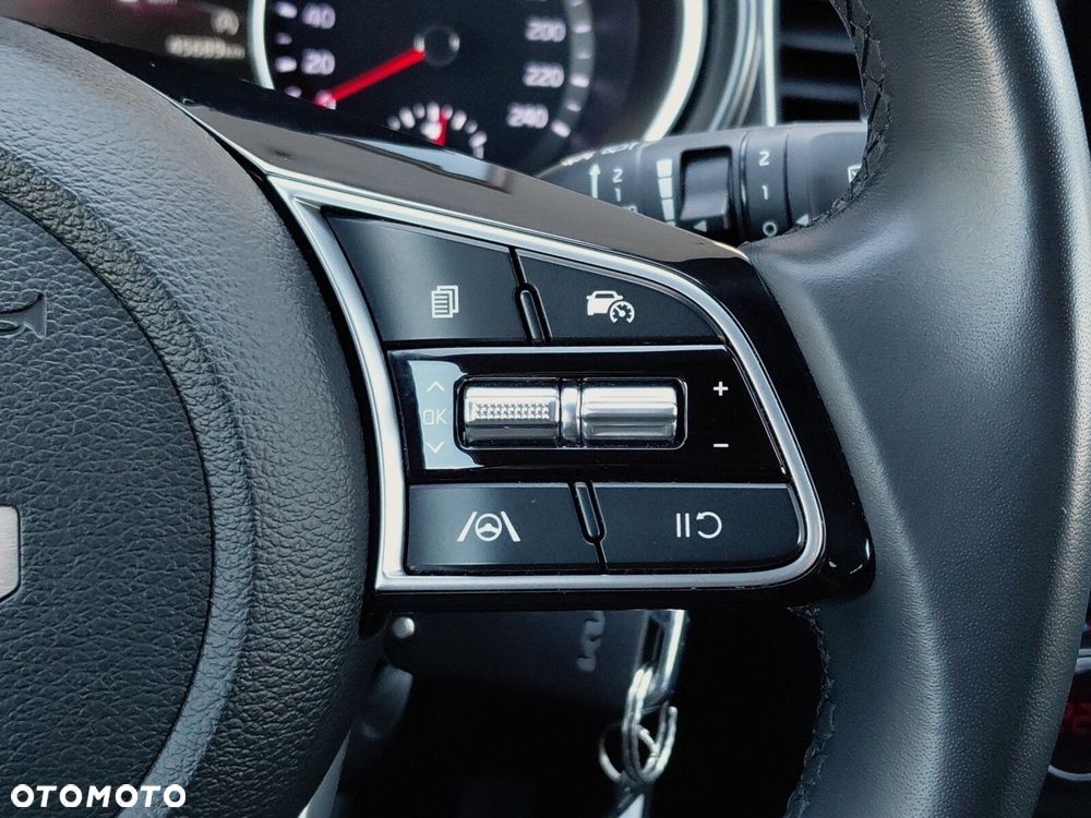 Kia Ceed 1.5 T-GDI M - 22