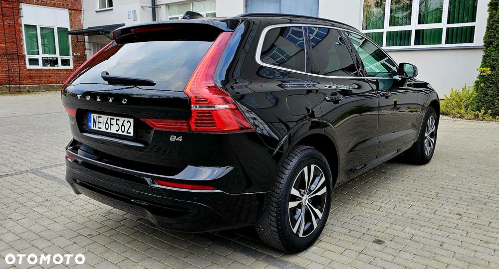 Volvo XC 60 B4 D Momentum Pro - 5