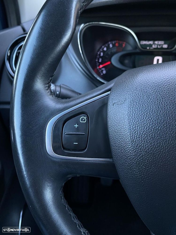 Renault Captur 0.9 TCE Exclusive - 21