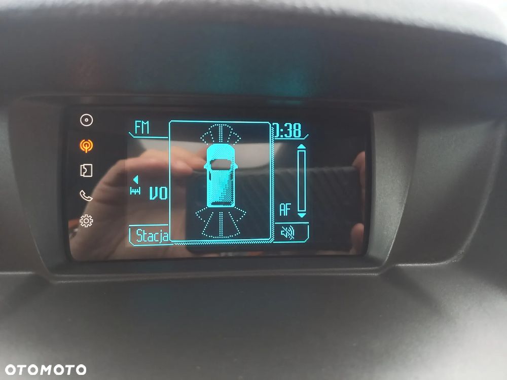 Ford Tourneo Connect Grand 1.5 TDCi Start/Stop Titanium - 26