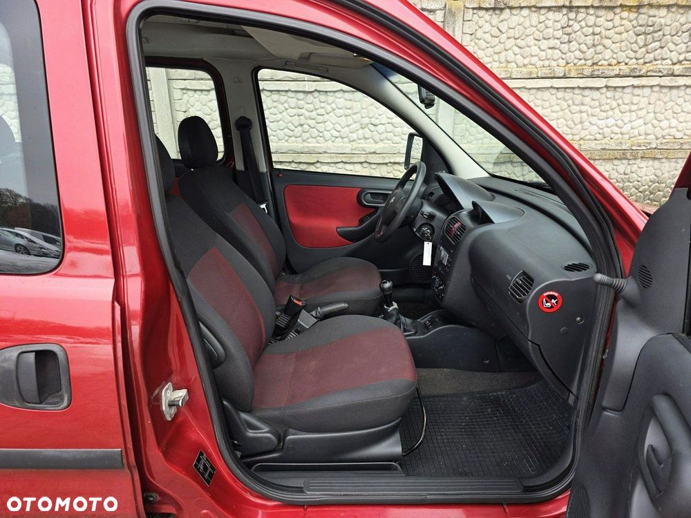 Opel Combo - 16