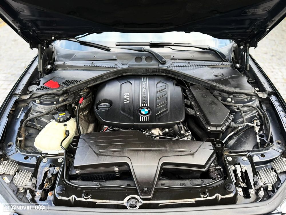 BMW 220 d Coupe Pack M Auto - 24