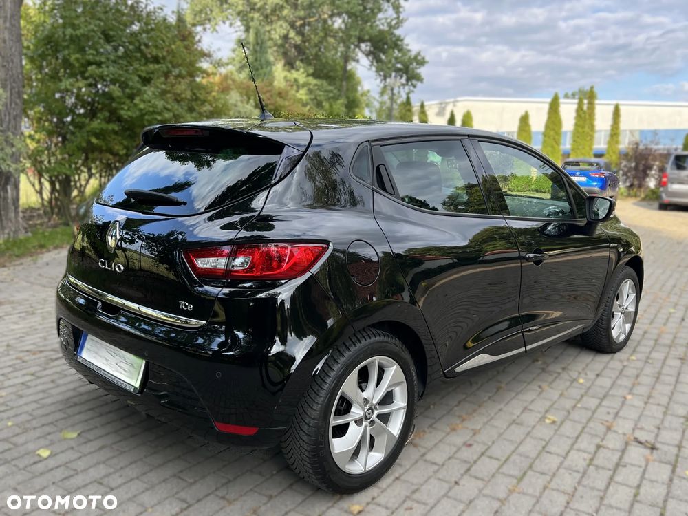 Renault Clio TCe 90 Limited - 23