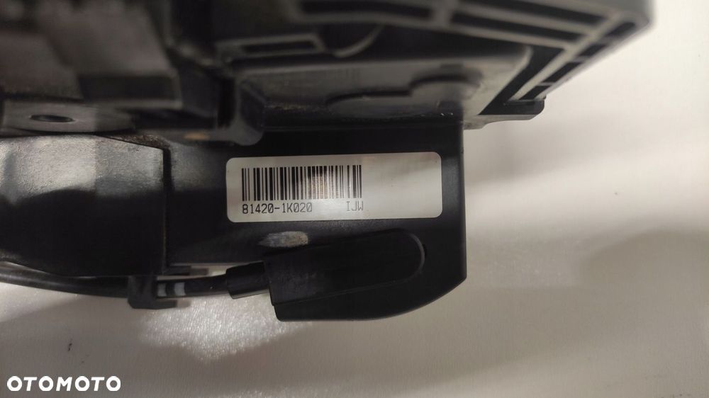 ZAMEK DRZWI PRAWY TYLNY HYUNDAI IX20 09-19 7 PIN 81420-1K020 - 3