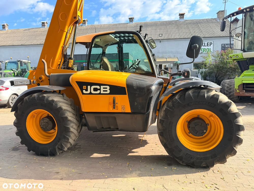 JCB 541-70 AGRI SUPER - 10