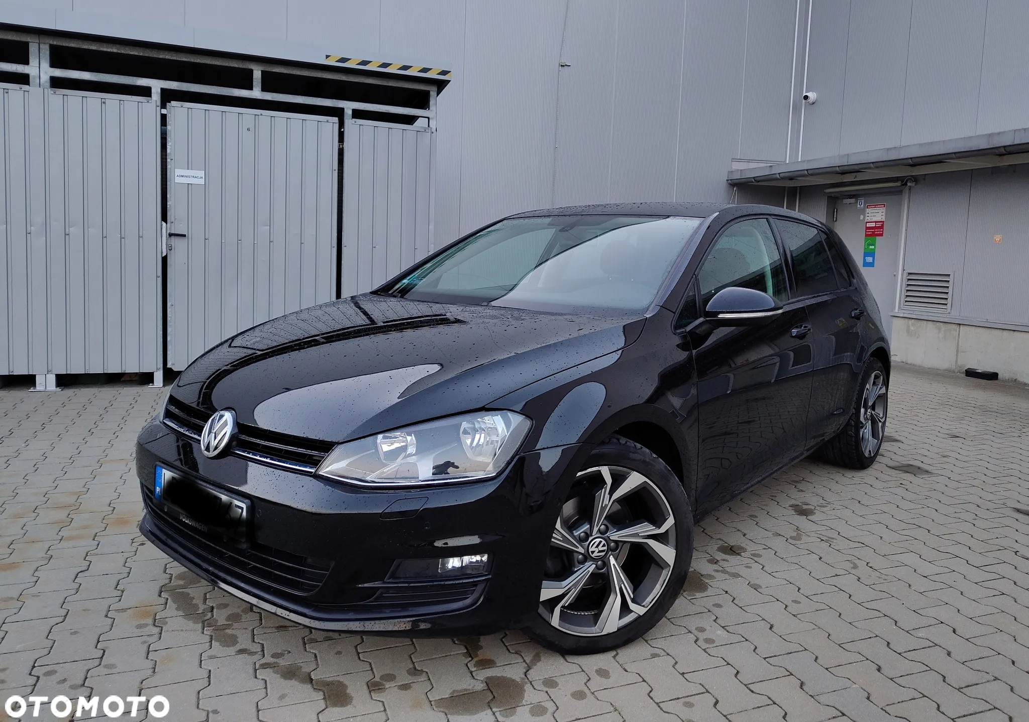 Volkswagen Golf VII 1.6 TDI BMT Comfortline - 2