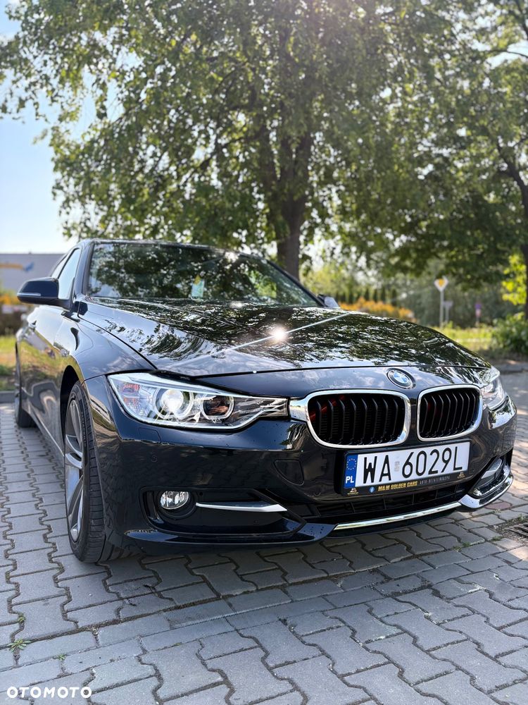 BMW Seria 3 328i Sport Line - 1