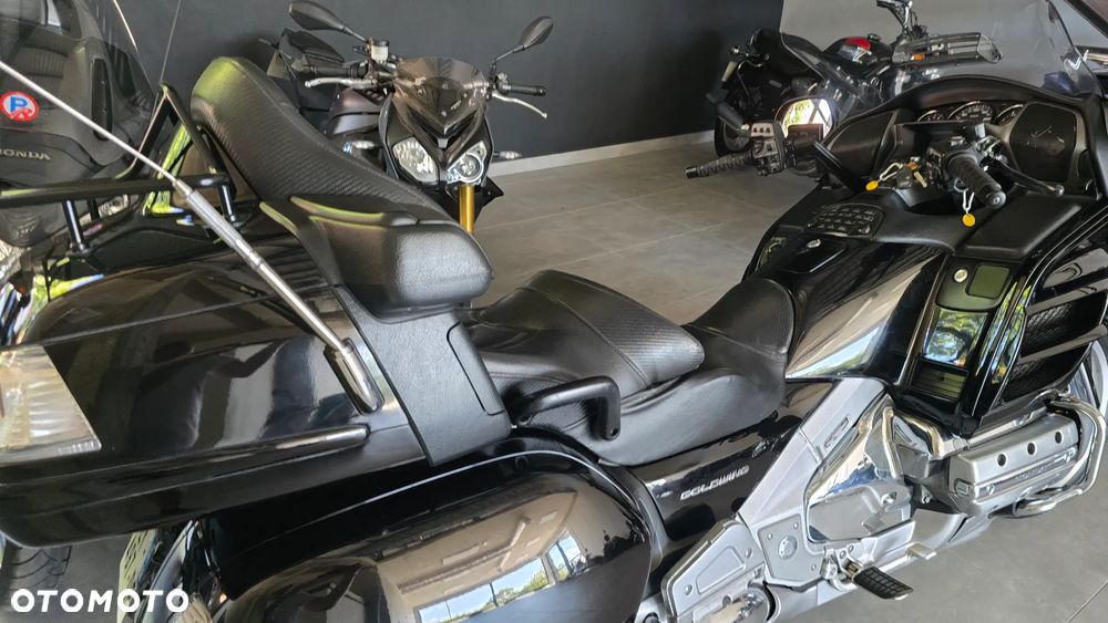 Honda GL - 29