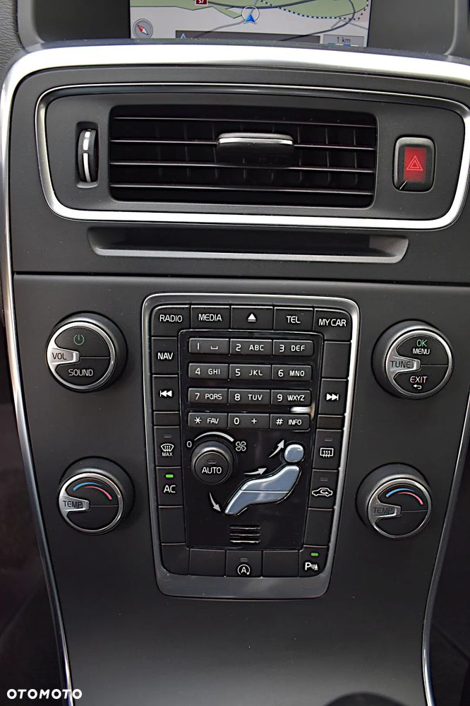 Volvo V60 DRIVe - 20