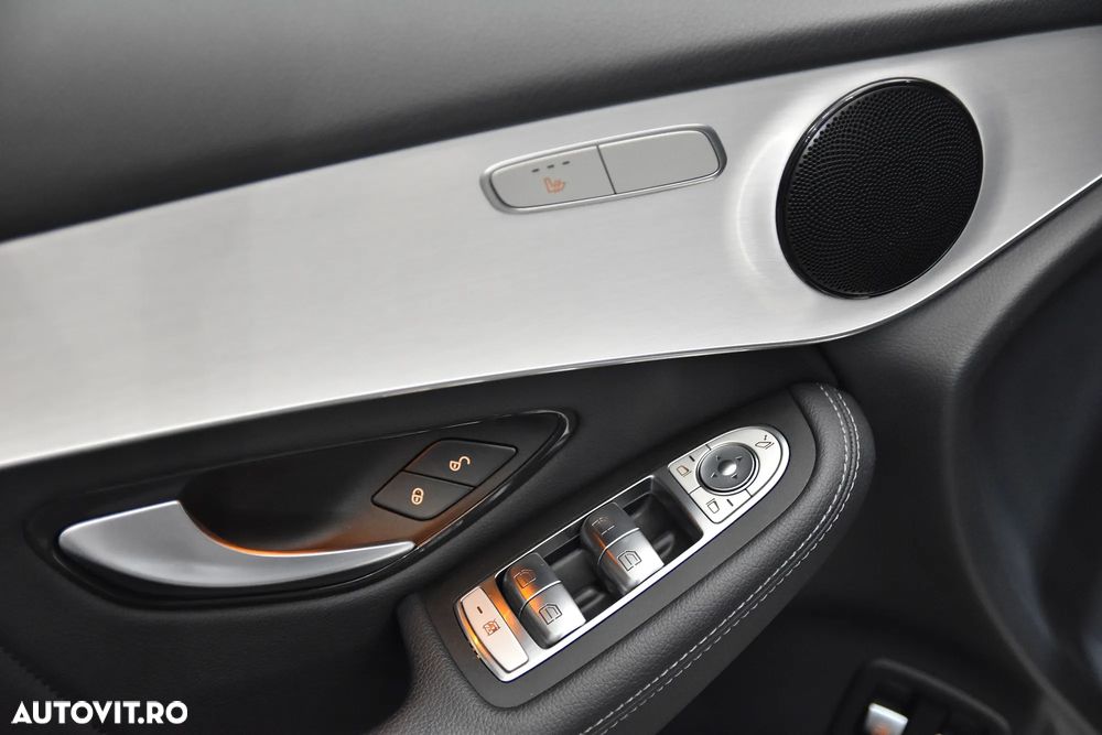 Mercedes-Benz GLC Coupe 300 e 4MATIC - 15