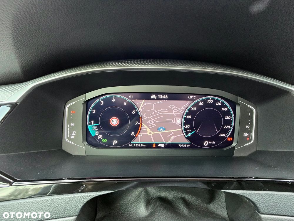 Volkswagen Arteon 2.0 TSI R-Line DSG - 27