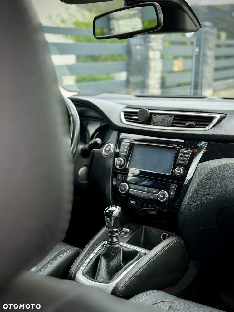 Nissan Qashqai 1.5 dCi Tekna - 4