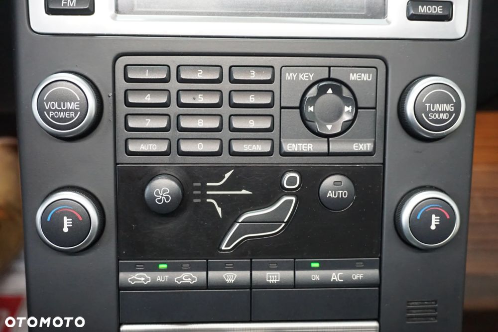 Volvo V70 2.0D Kinetic - 26