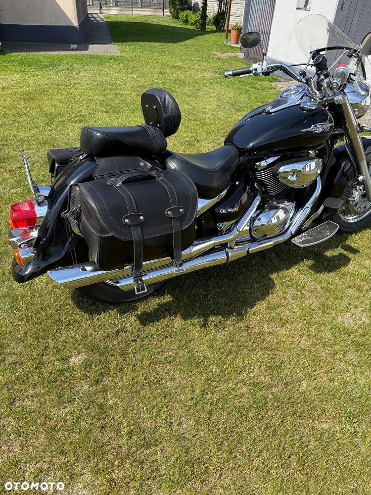 Suzuki VL 800 Volusia - 1