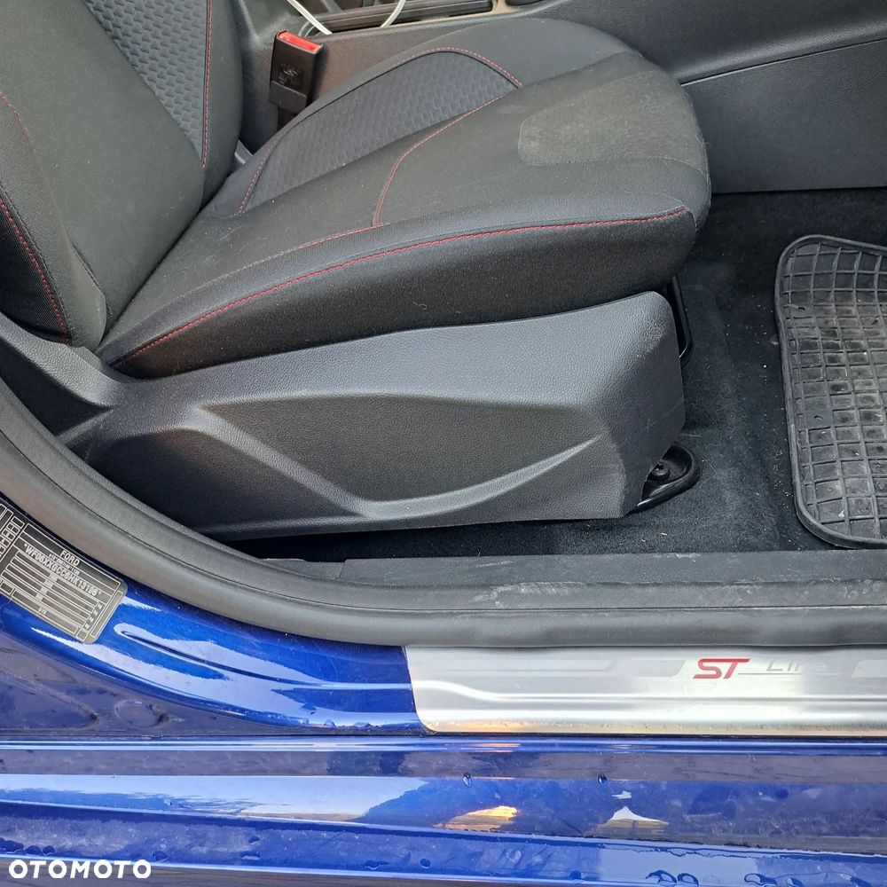 Ford Focus 1.5 EcoBoost ST-Line Black ASS - 25