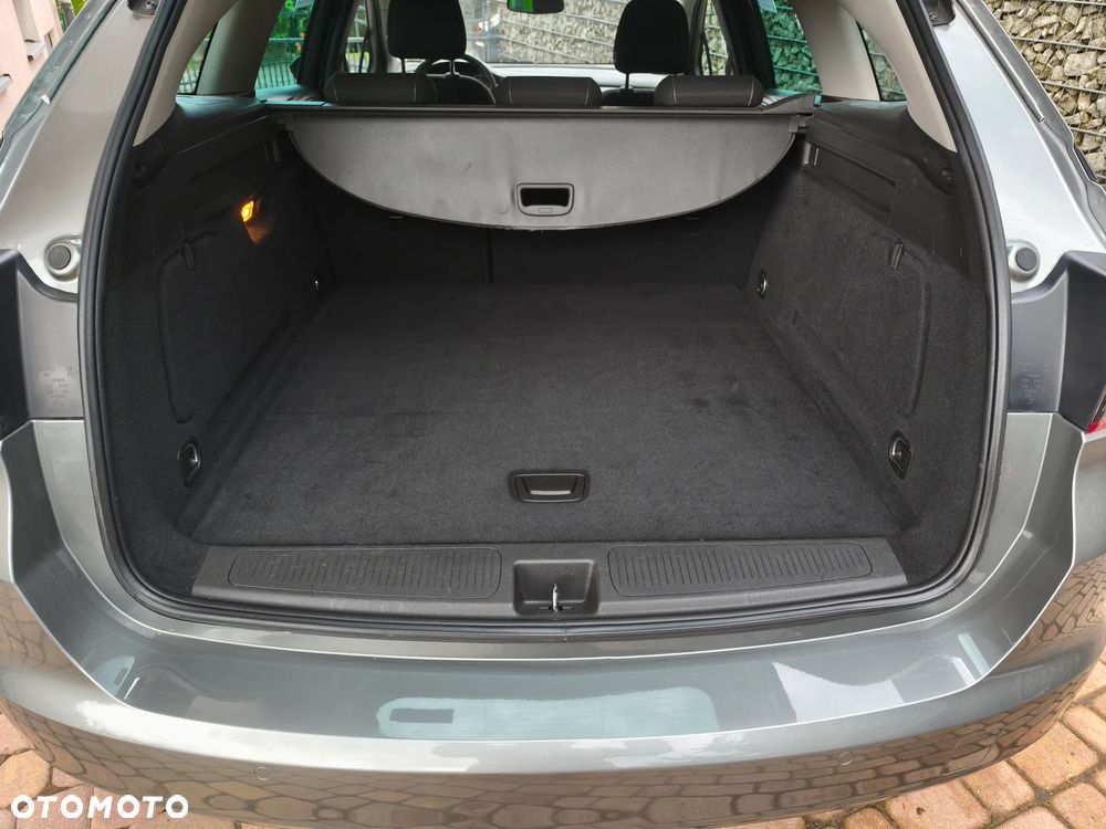 Opel Astra 1.6 CDTI Sport - 26
