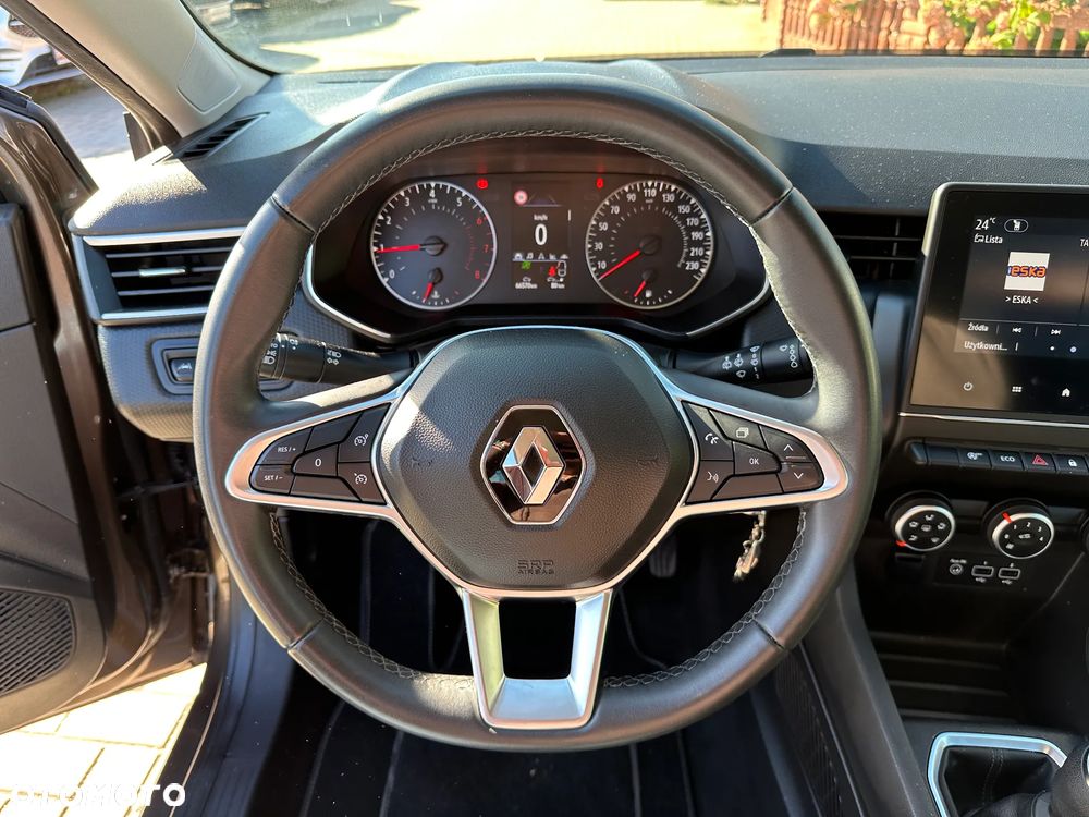 Renault Clio - 8