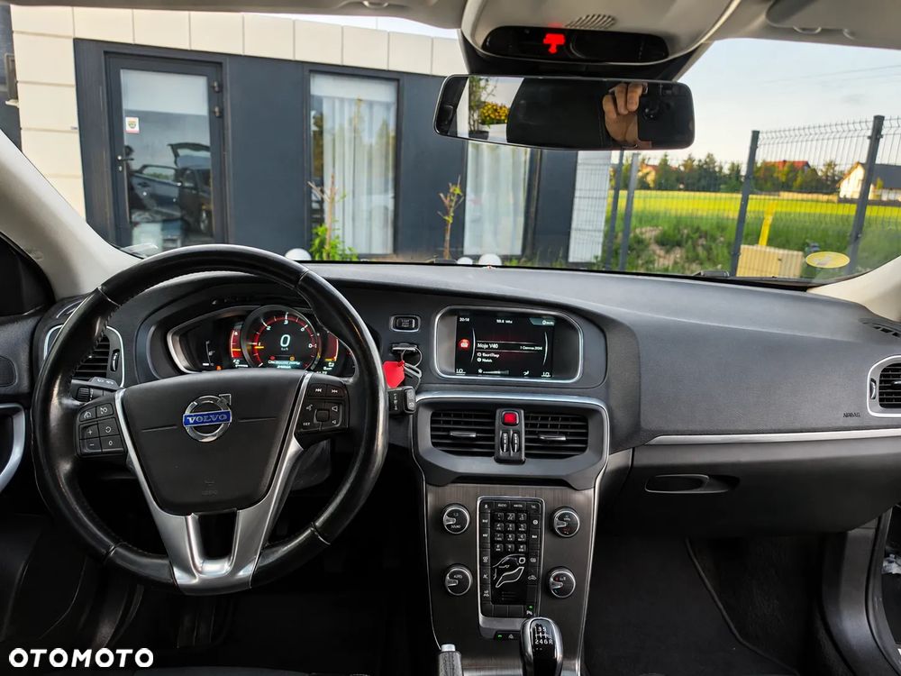 Volvo V40 D4 Drive-E Summum - 30