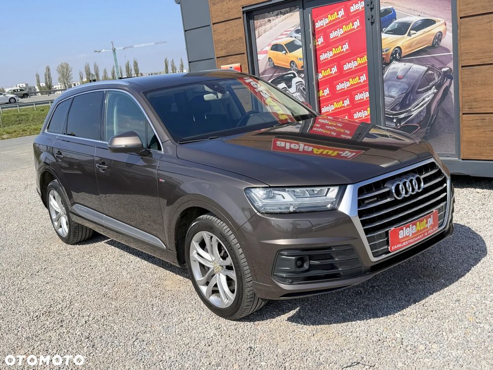 Audi Q7 - 3