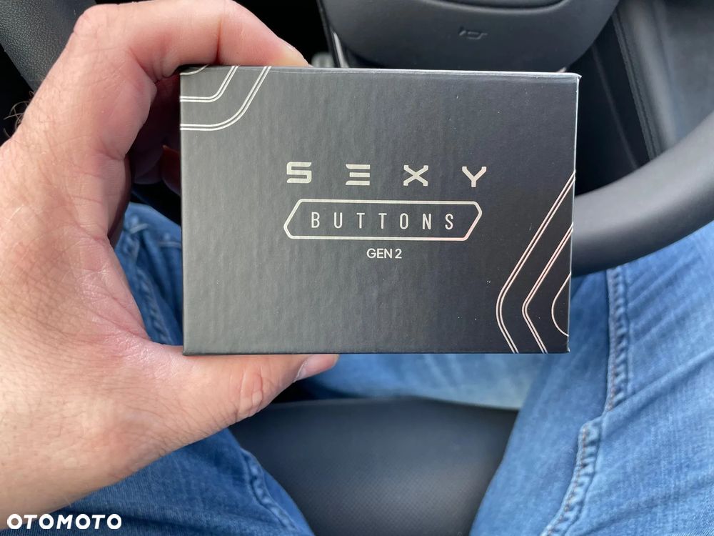 Tesla Model 3 - 11