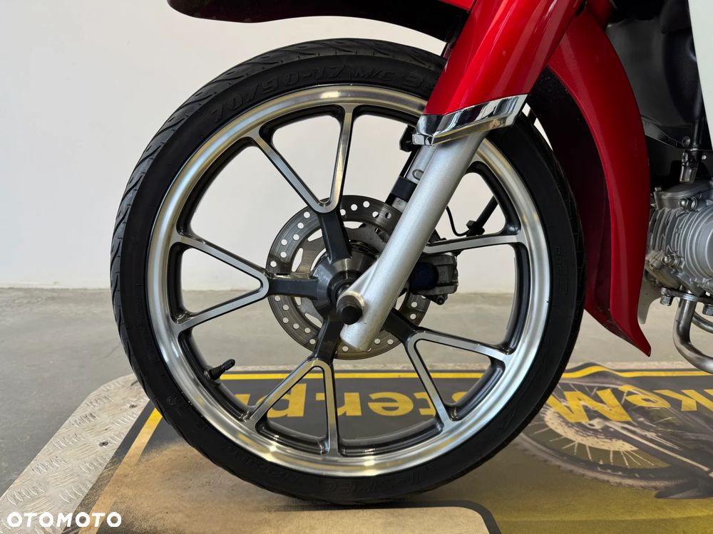 Honda Super Cub - 18