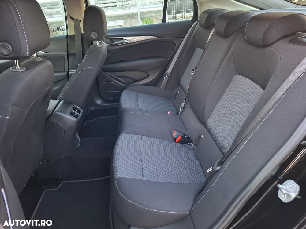 Opel Insignia 1.5 Automatik Business Edition - 16