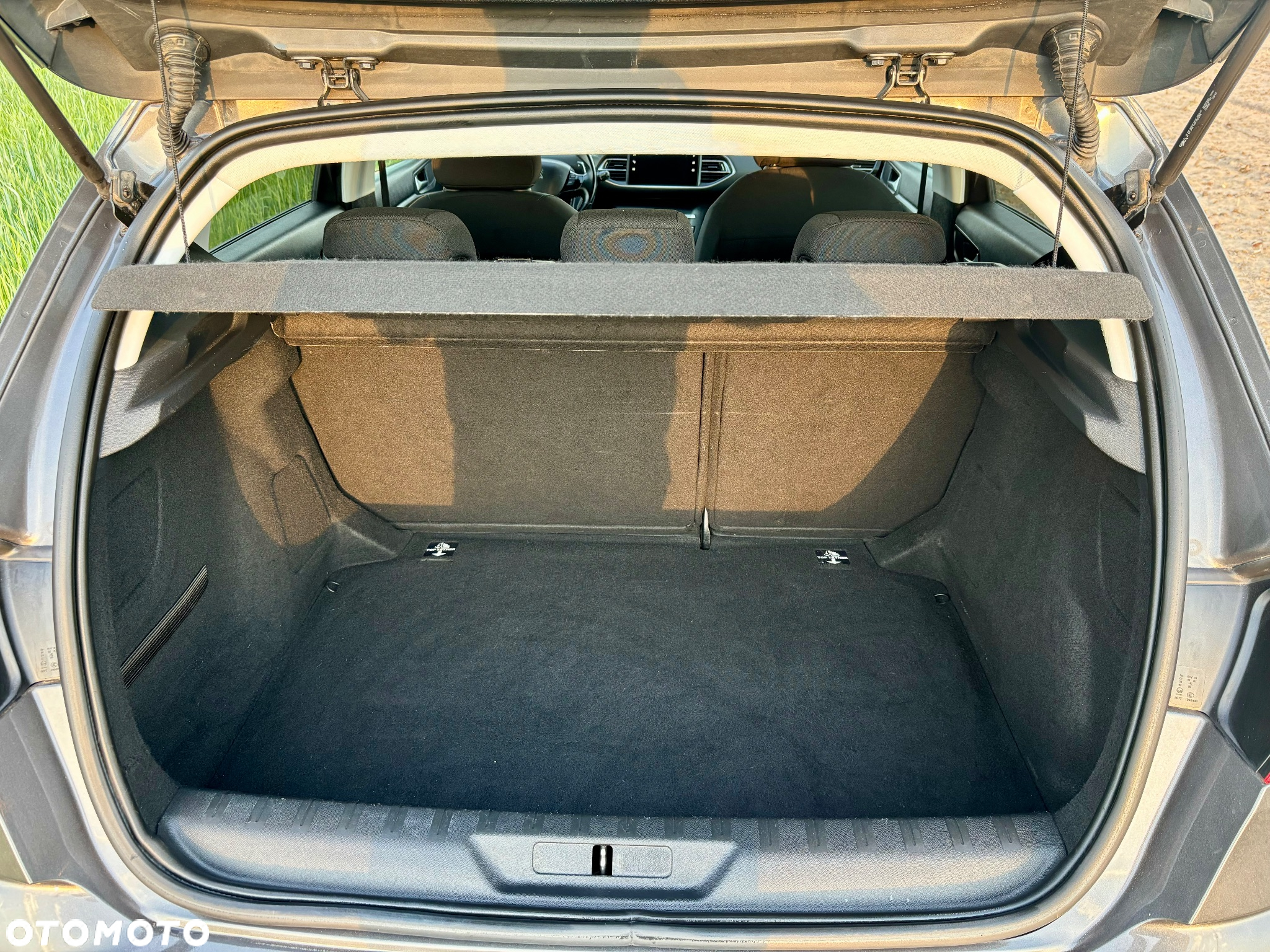 Peugeot 308 1.5 BlueHDi Style S&S EAT8 - 9