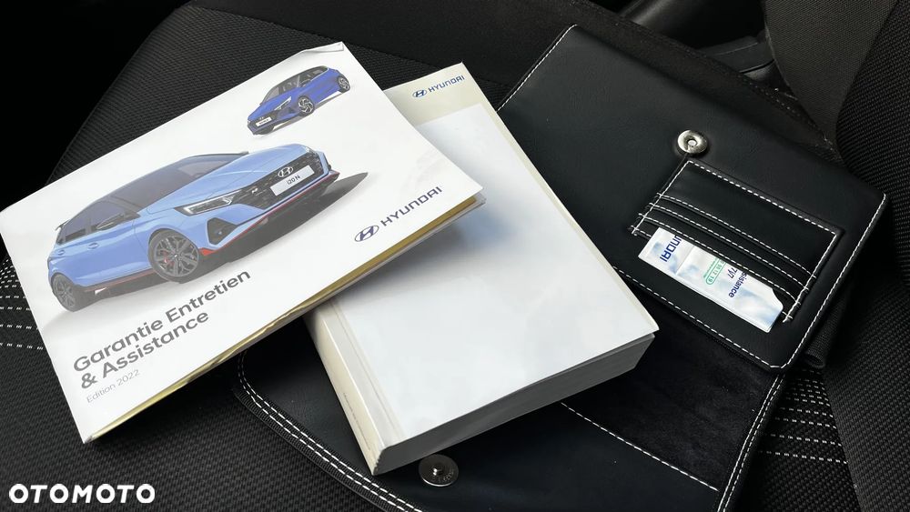 Hyundai i20 blue 1.2 Pure - 13