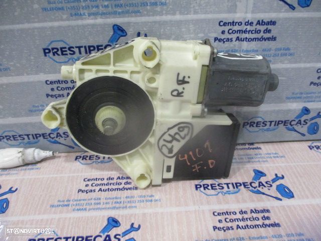 Motor Elevador Vidro 0130822331  827306548R RENAULT MEGANE 3 2012 1.5DCI 110CV 5P CINZA FD