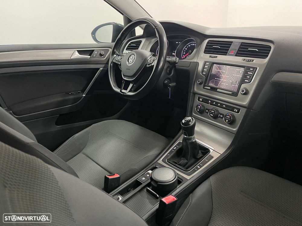 VW Golf Variant 1.6 TDi Trendline - 24