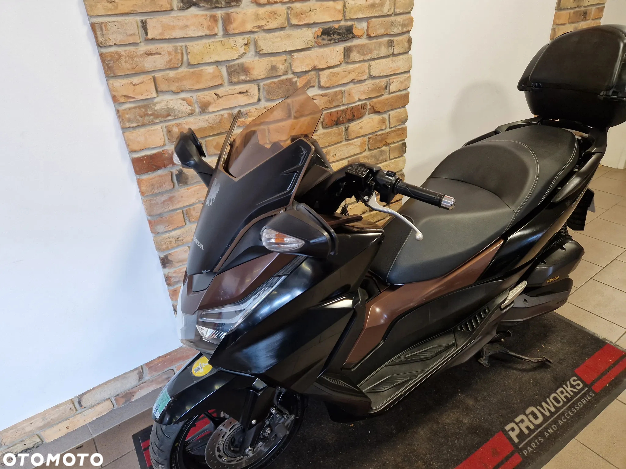 Honda NSS - 13