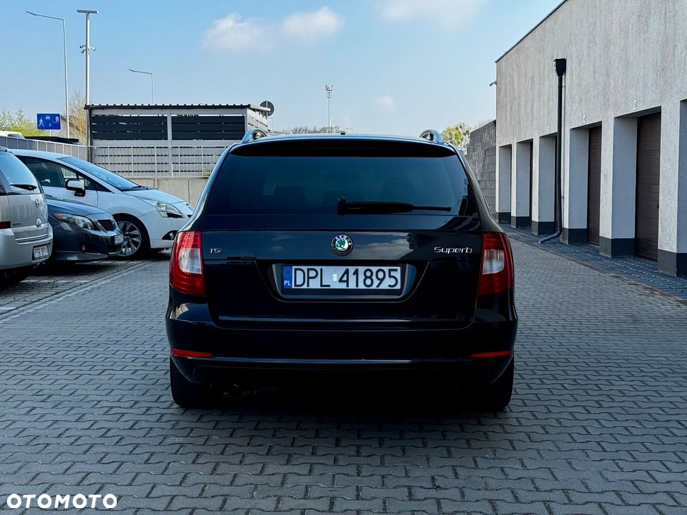 Skoda Superb 1.8 TSI Elegance - 9
