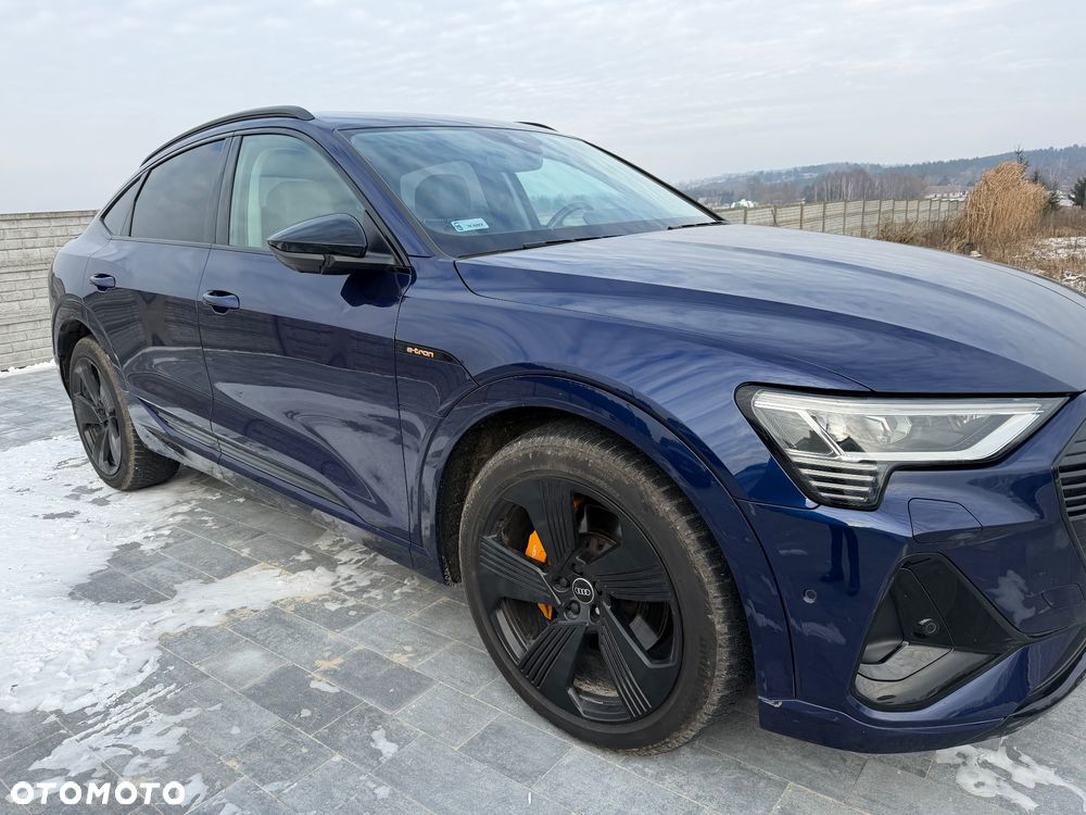 Audi Q8 Sportback e-tron 55 quattro S line - 17