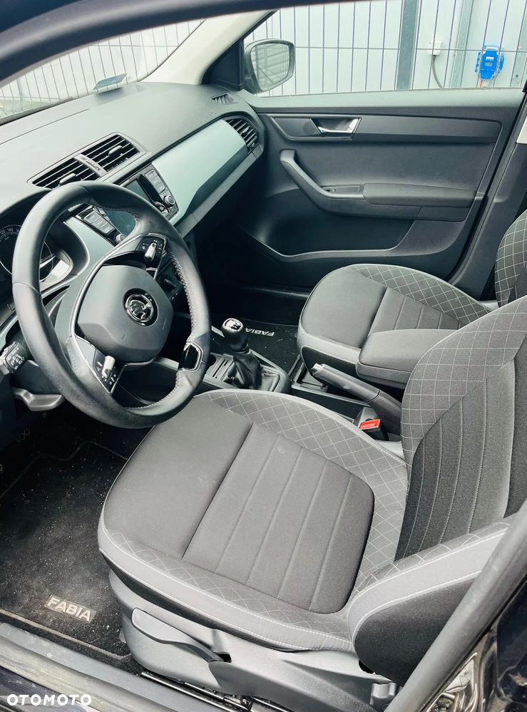 Skoda Fabia 1.0 Ambition - 4