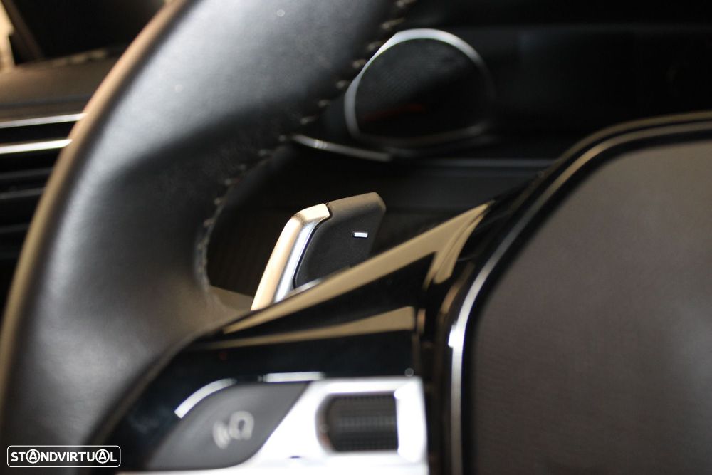 Peugeot 2008 1.5 BlueHDi Active EAT8 - 13