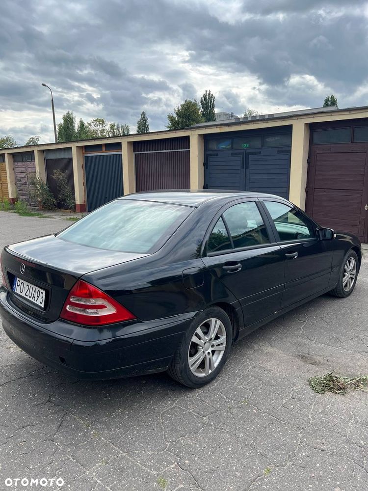 Mercedes-Benz Klasa C 200 CDI Classic - 4