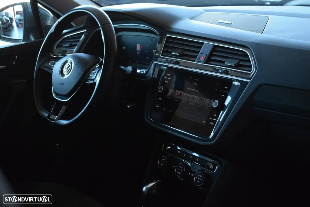 VW Tiguan 2.0 TDI Highline DSG - 36