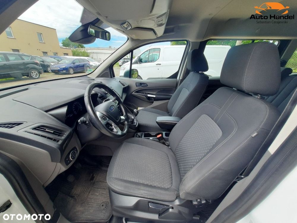 Ford Tourneo Connect - 30
