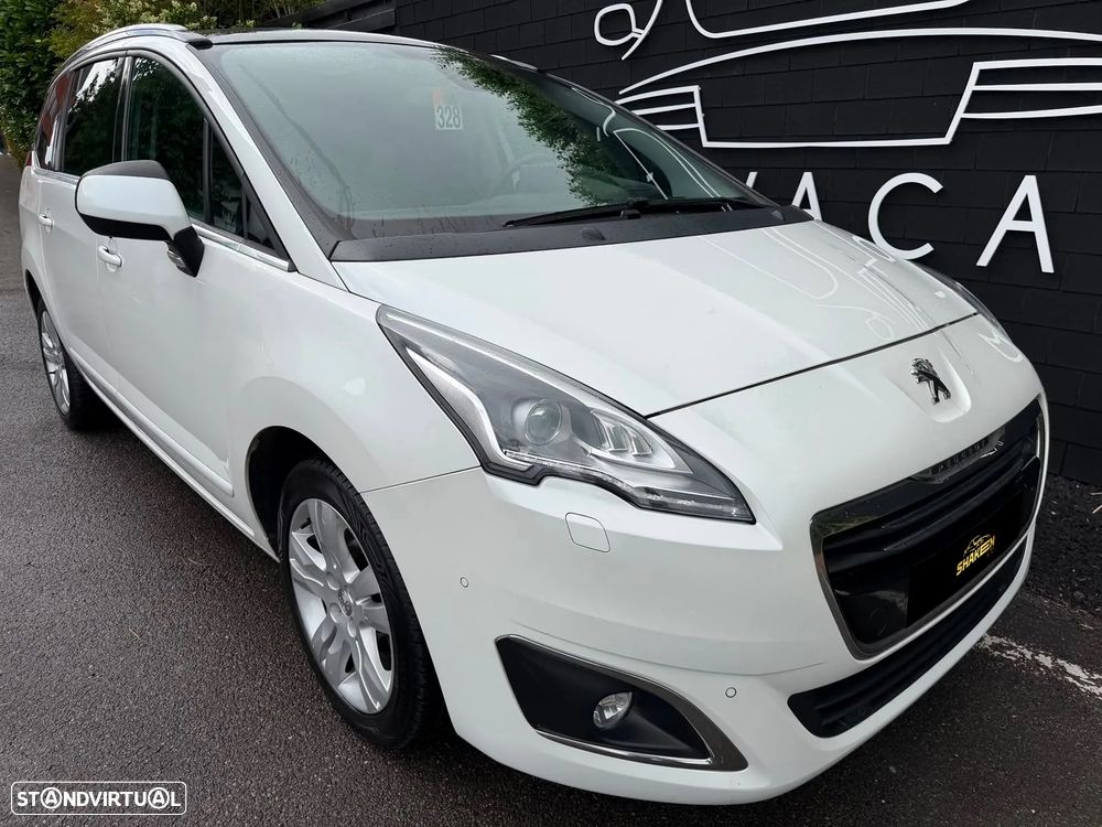 Peugeot 5008 HDI 115 Allure - 2