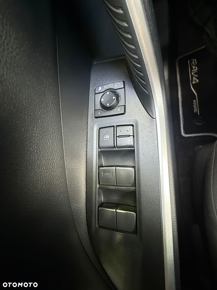 Toyota RAV4 2.0 Comfort 4x2 MS - 19