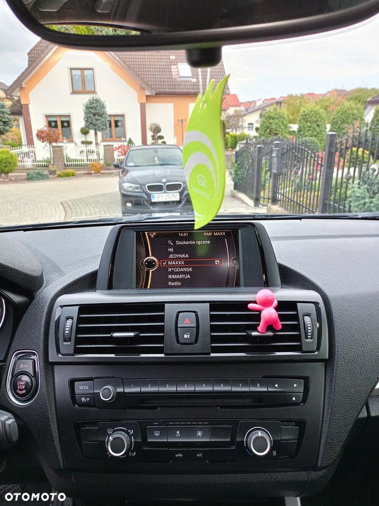 BMW Seria 1 114i - 11