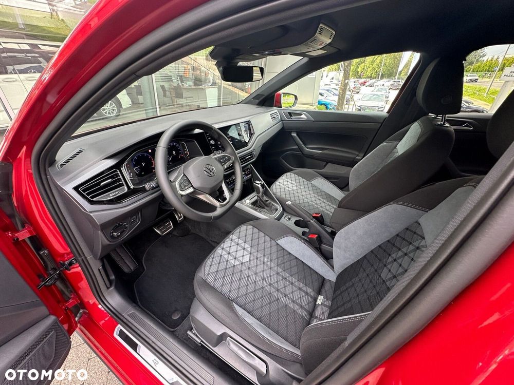 Volkswagen Polo - 11