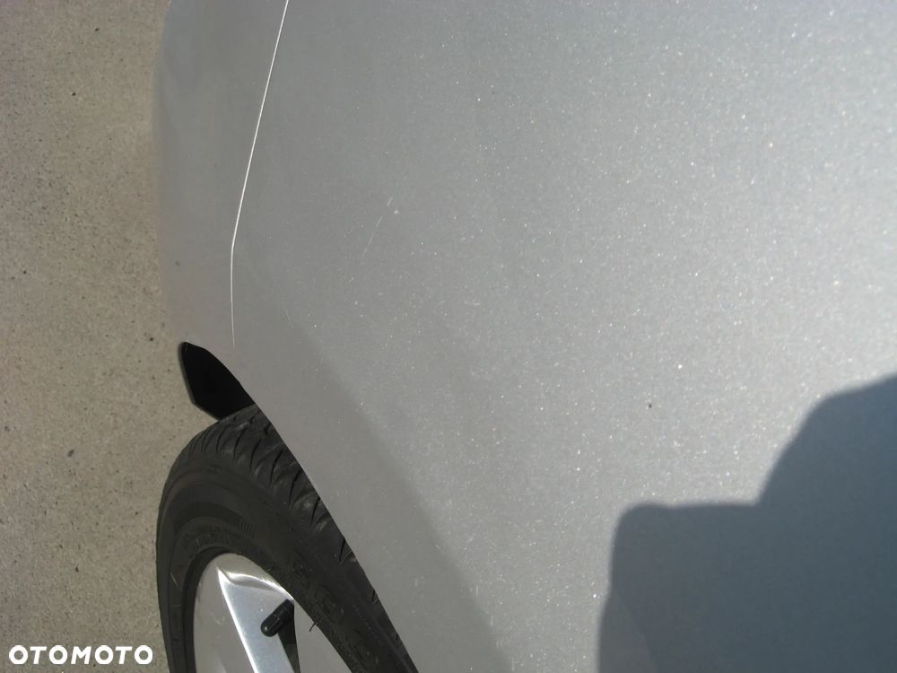 Ford Fiesta 1.0 EcoBoost S&S TREND - 9