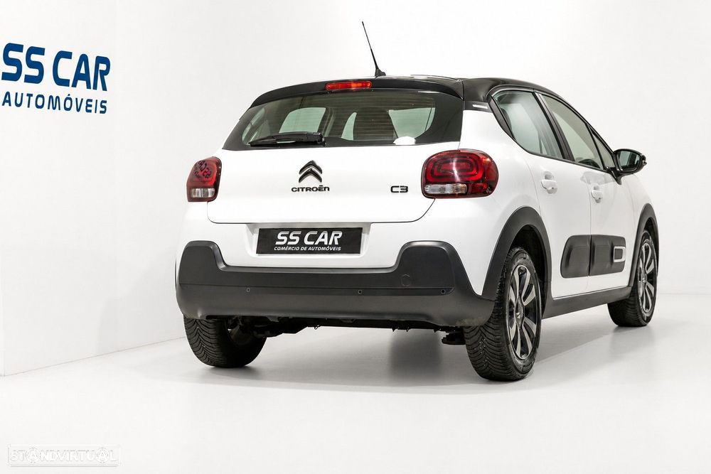 Citroën C3 1.2 PureTech Shine EAT6 - 4