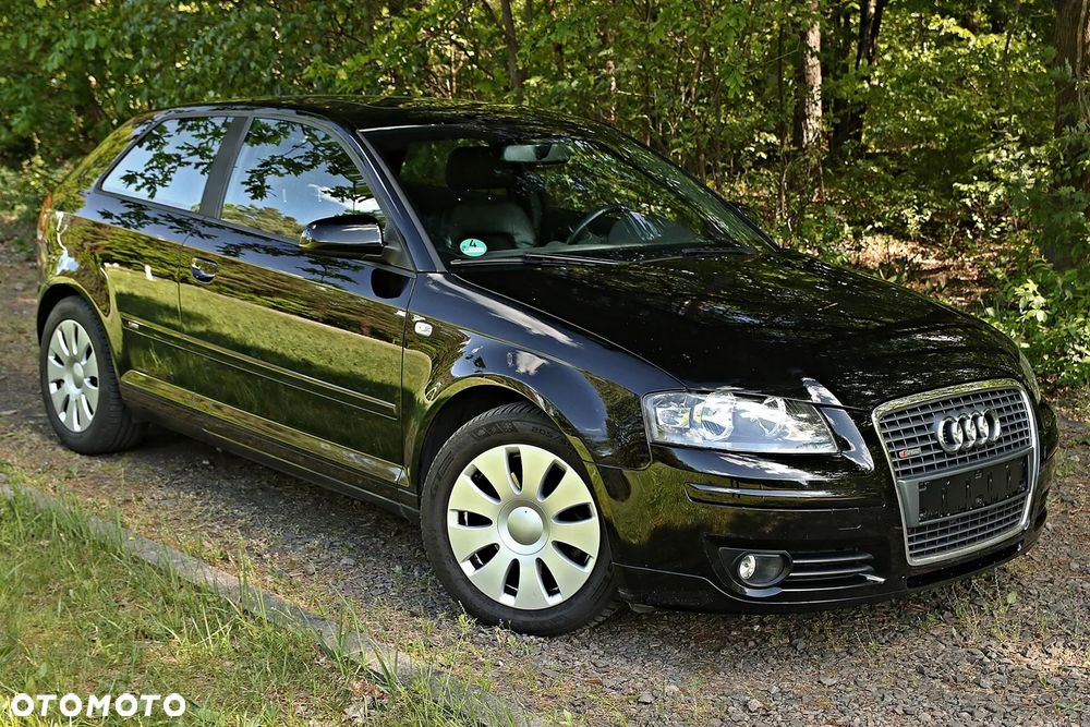 Audi A3 3-drzwiowe 1.6 S Line Sportpaket plus - 18