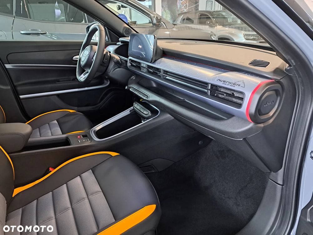 Jeep Avenger 1.2 T3 mHEV The North Face 4xe eDCT6 - 4