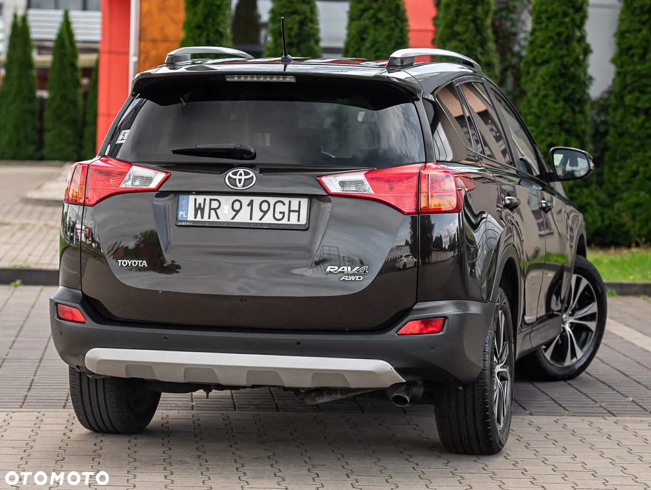 Toyota RAV4 2.0 D-4D 4x4 - 12