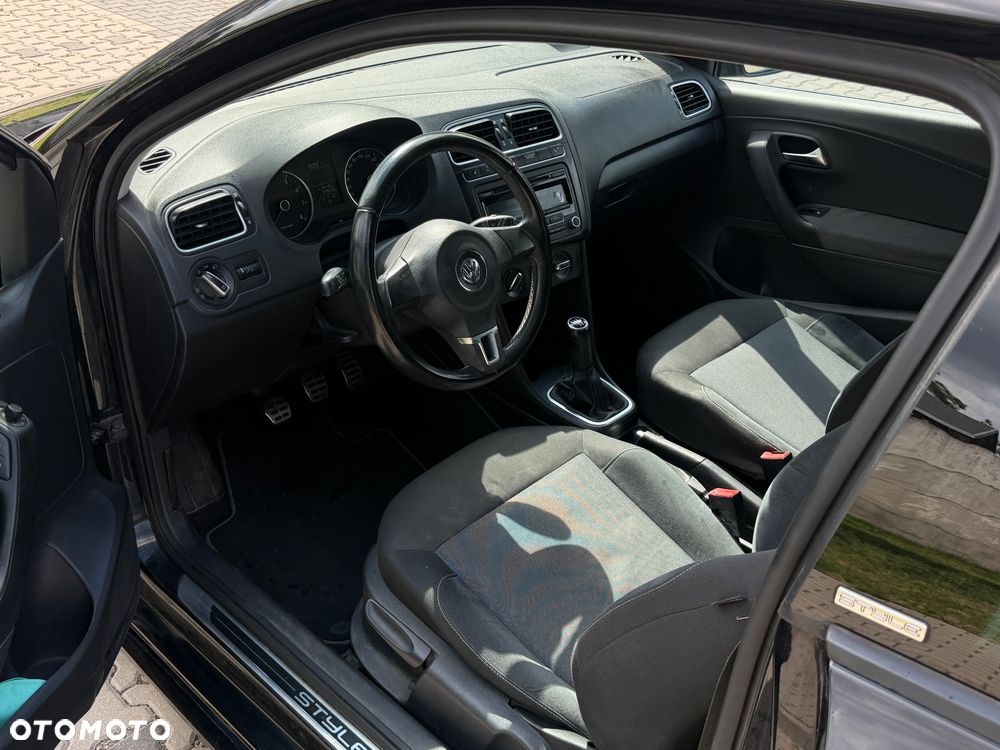 Volkswagen Polo 1.2 Team - 16