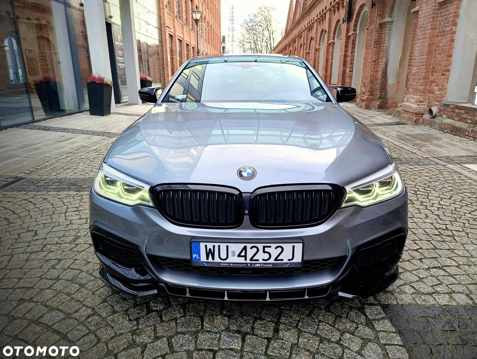 BMW Seria 5 530d xDrive M Sport sport - 23