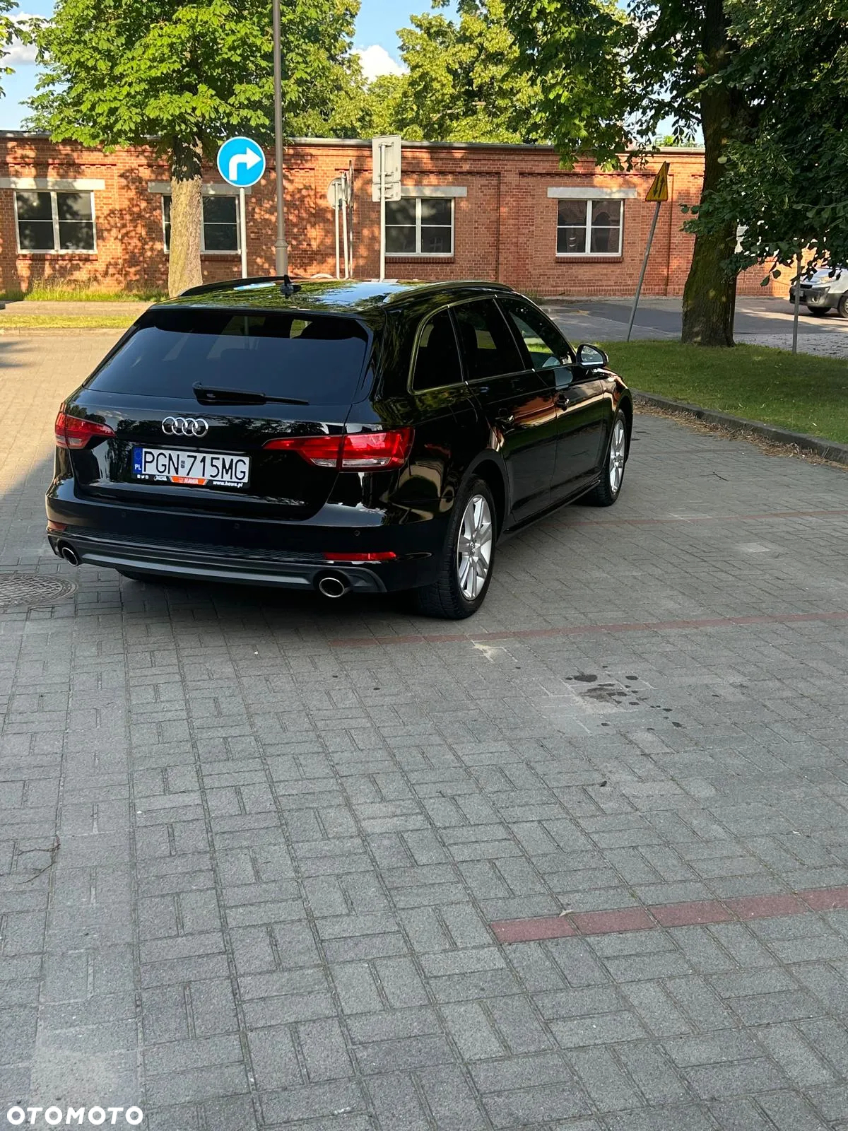 Audi A4 Avant 40 TFSI S tronic S line - 7